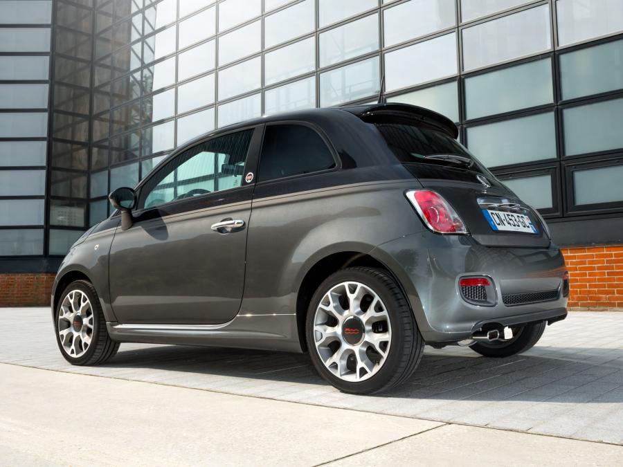  Fiat 500 GQ 2013 года  (фото 11 из 21)